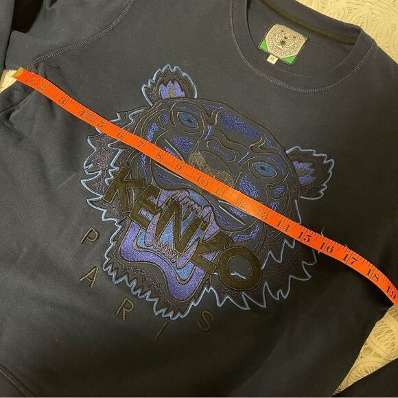 Authentic Kenzo Navy Crewneck Graphic Sweatshirt – Tiger Embroidery - Picture 9 of 11